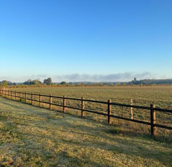 ベッドアンドブレックファースト La Gouronerie