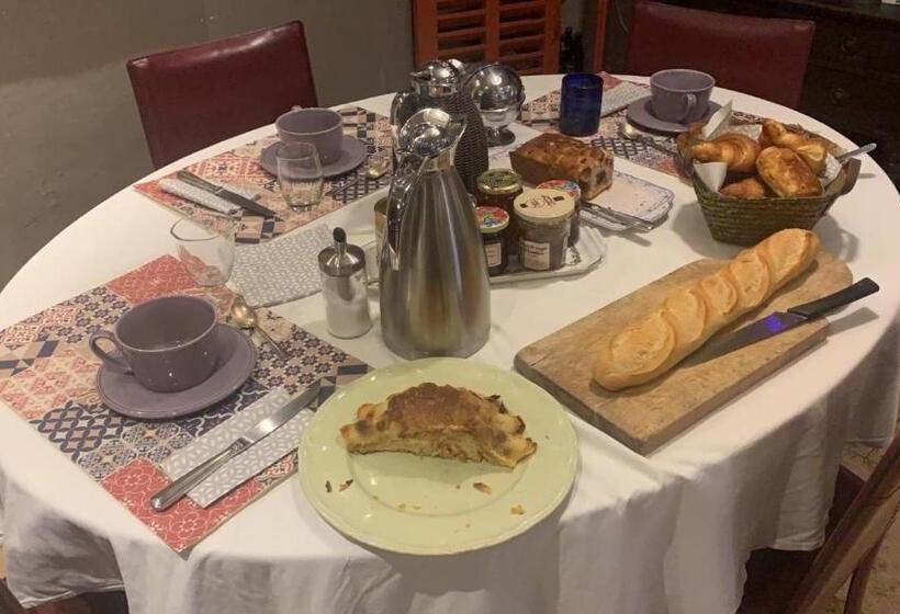 민박 La Villageoise, Chambre Troglodyte Pitoresque Au Cœur Du Village