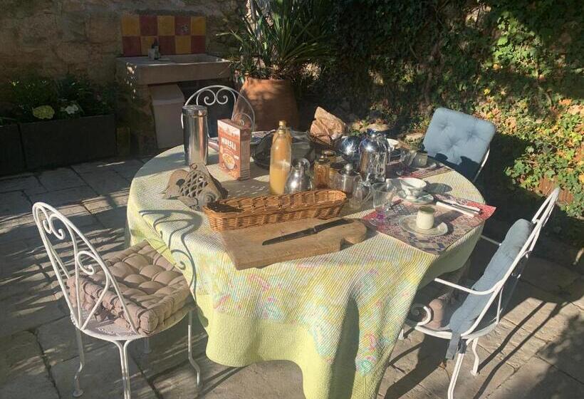 민박 La Villageoise, Chambre Troglodyte Pitoresque Au Cœur Du Village