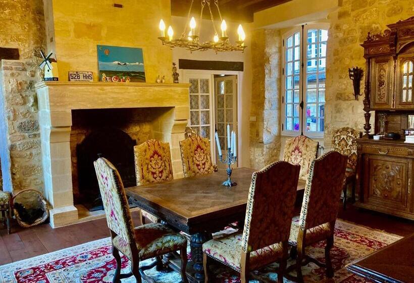 مبيت وإفطار Les Petits Cousins Du Québec   Chambres D’hôtes à Domme