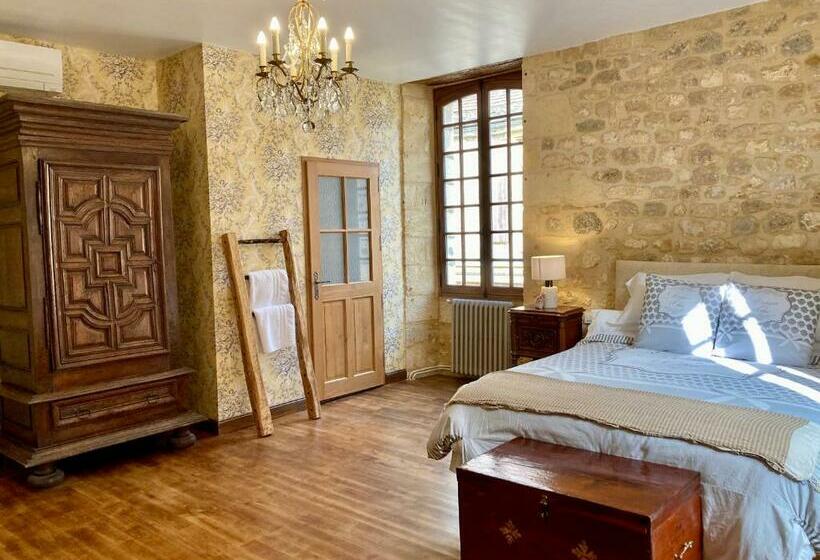 مبيت وإفطار Les Petits Cousins Du Québec   Chambres D’hôtes à Domme