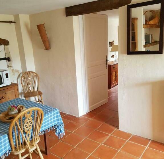 Bed and Breakfast Mas Sarrat Apartment