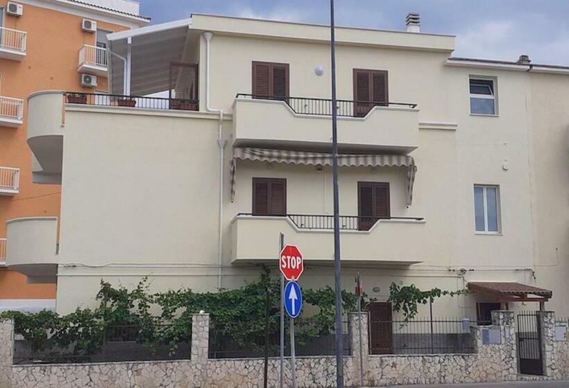 تختخواب و صبحانه Matteosky