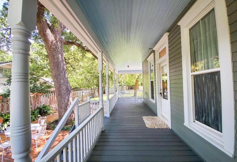 住宿加早餐  The Gallery House Boutique