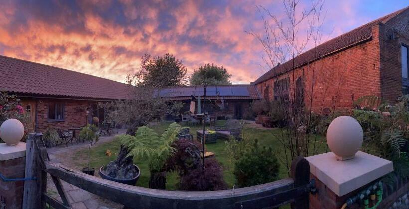 Bumble Barn Bed & Breakfast