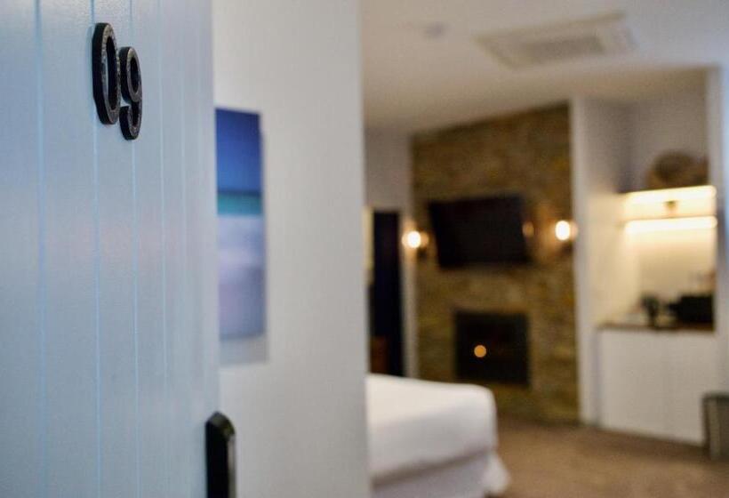 فندق Bay Of Fires Apartments