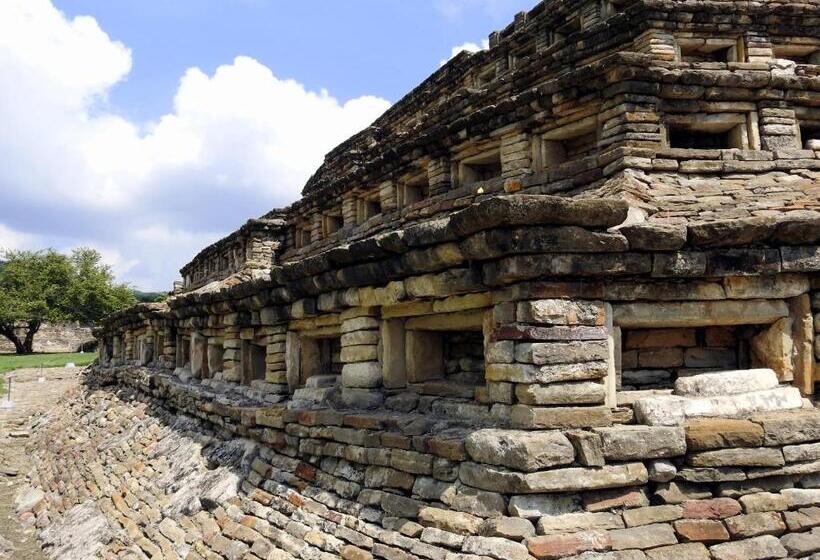 בית מלון כפרי Don Luis Hostal   Sucursal Hidalgo   Tecolutla