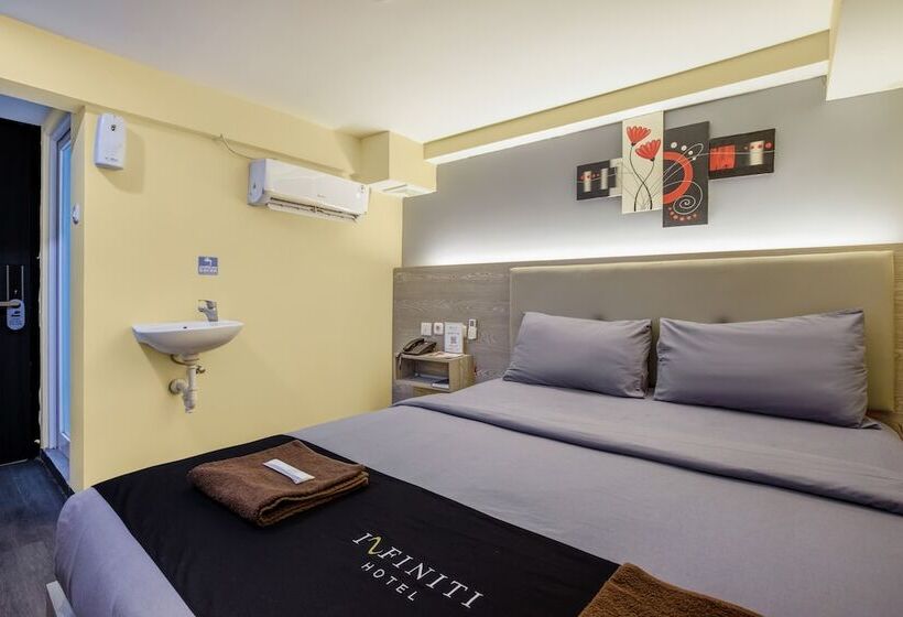 ホテル Infiniti