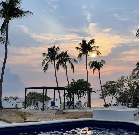 ホテル Villa Mexicana Puerto Escondido
