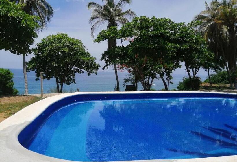 هتل Villa Mexicana Puerto Escondido