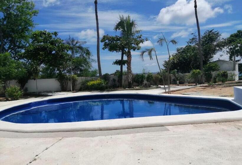 ホテル Villa Mexicana Puerto Escondido