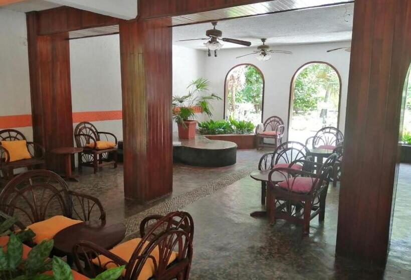 ホテル Villa Mexicana Puerto Escondido