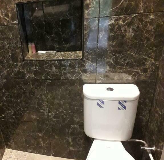 بنسيون Ahza Syariah