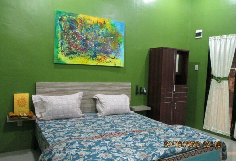 פנסיון Ahza Syariah