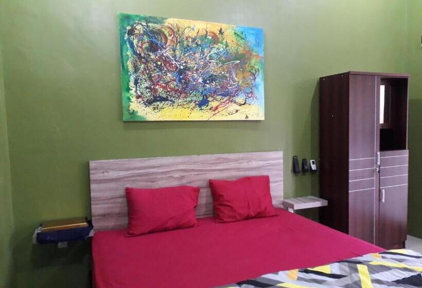 פנסיון Ahza Syariah