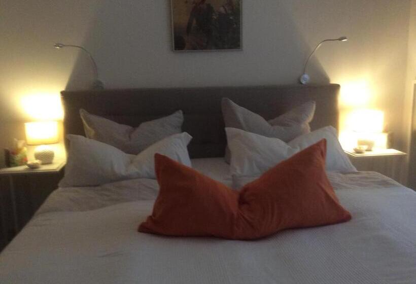 펜션 Auszeit Am Haffufer