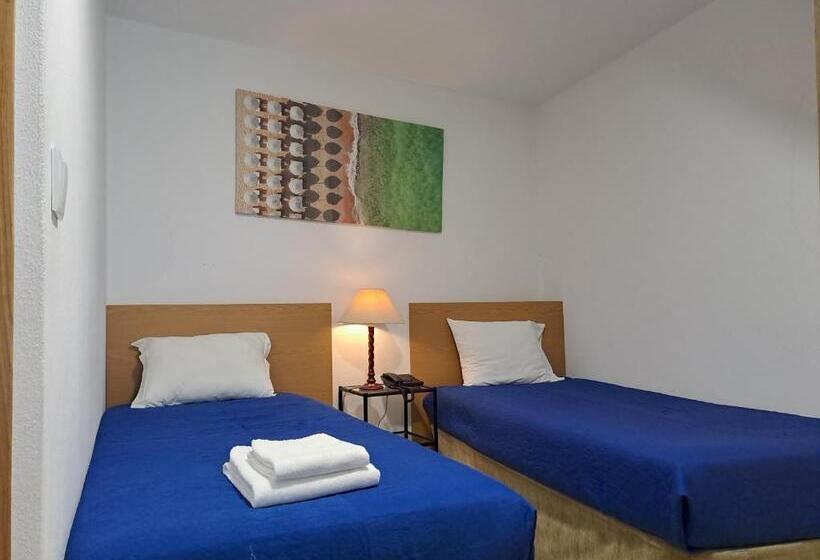 ペンション Largo Da Fonte