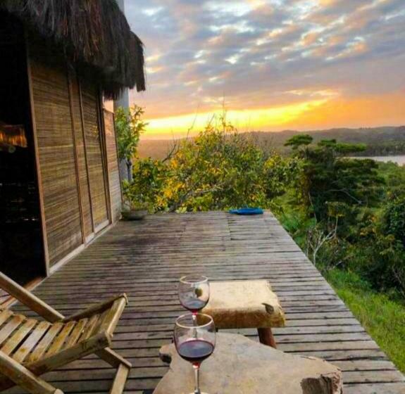 پانسیون Art Jungle Eco Lodge