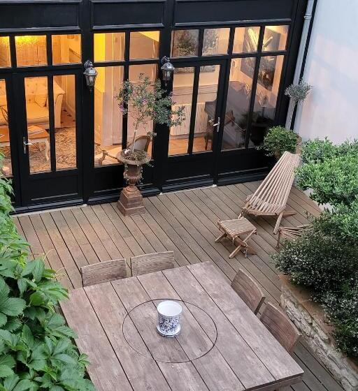 Пансион La Martinoise Patio