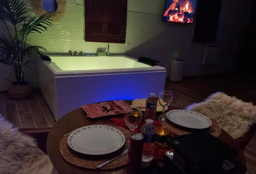 膳宿费 L évasion Romantique Suite De Charme Avec Spa Privé à 20min De Paris Et Au Calme En Lisière De La Fo