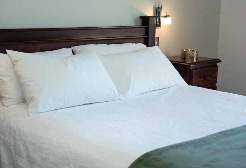 פנסיון Mudgee Guesthouse