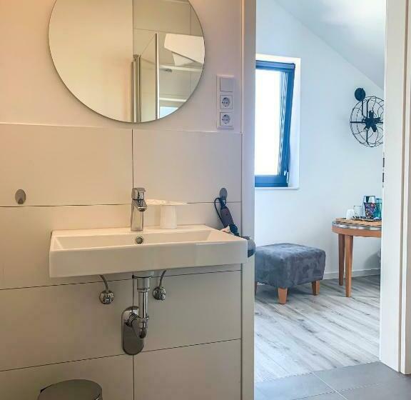 펜션 Prima Inn Unterkunft Direkt über Der Bar Am Minimax