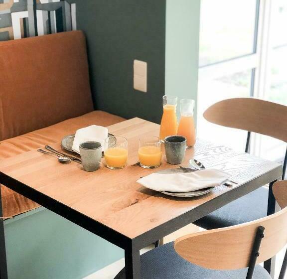 ペンション The Oak