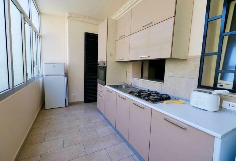 Пансион Triskele