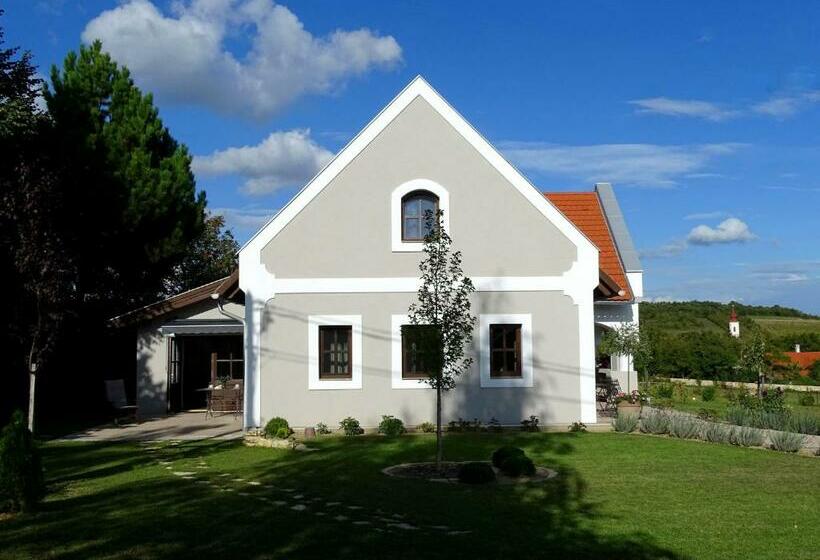 ペンション Villa Tilia Vászoly