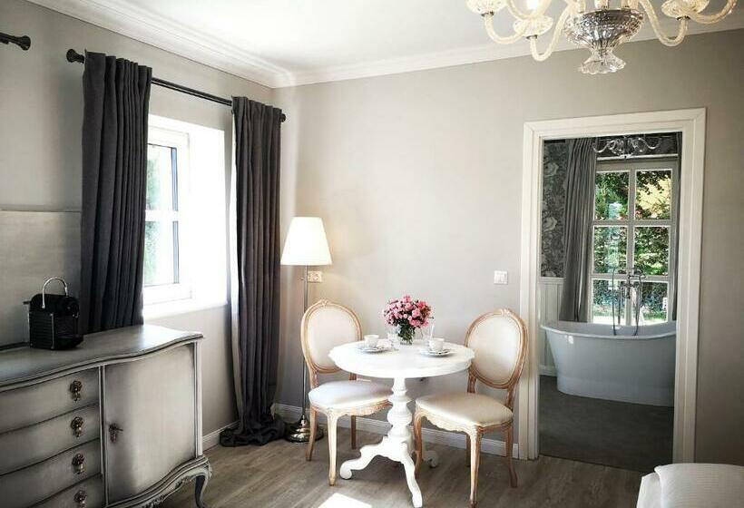 ペンション Villa Tilia Vászoly