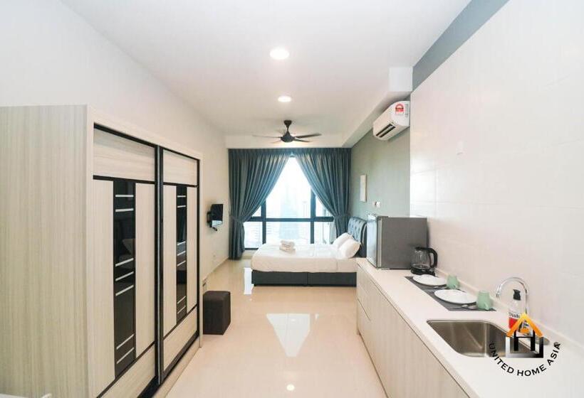 Sks Pavilion Residence By Uha