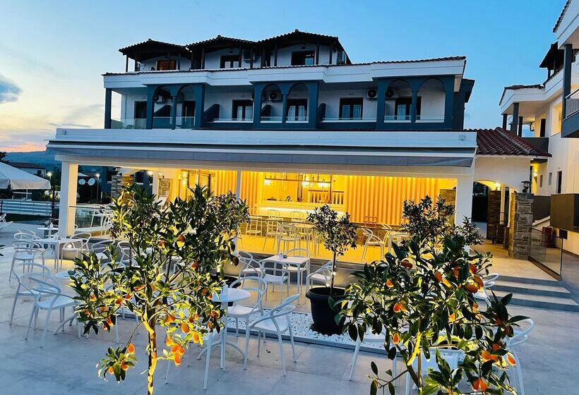 Acrotel Lily Ann Village