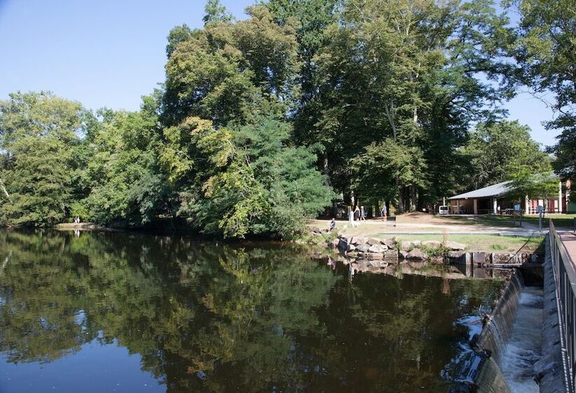 호스텔 Village Vacances La Riviera Limousine By Popinns