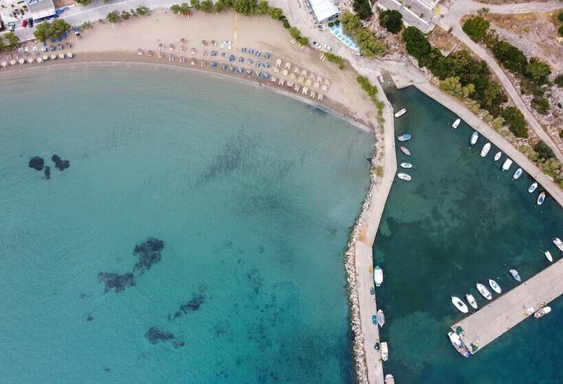 فندق Almiriki Chios Rooms & Apartments