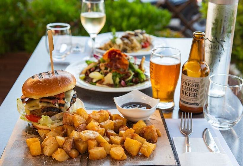 فندق Almiriki Chios Rooms & Apartments