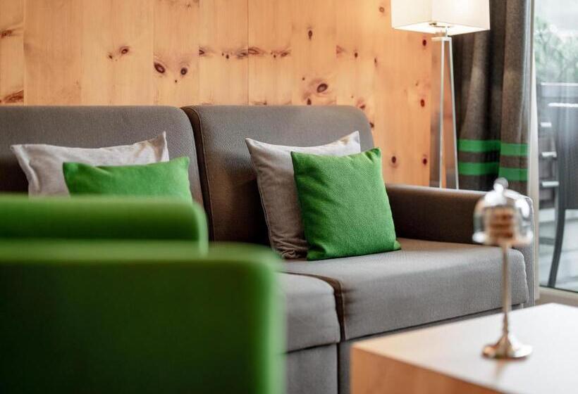 Alpen Comfort Hotel Central