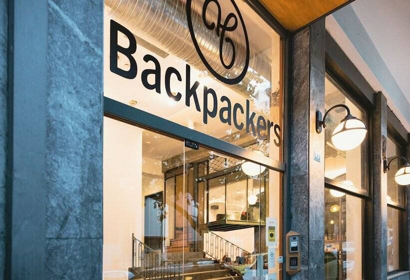 簡易ホテル Athens Backpackers