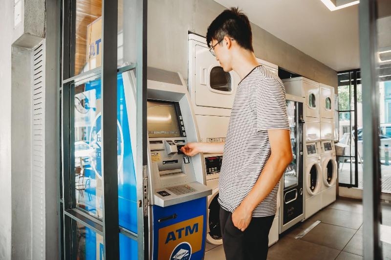 簡易ホテル Athens Backpackers