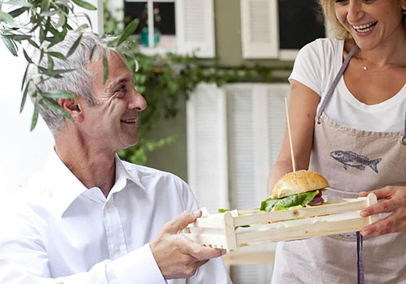 簡易ホテル Athens Backpackers