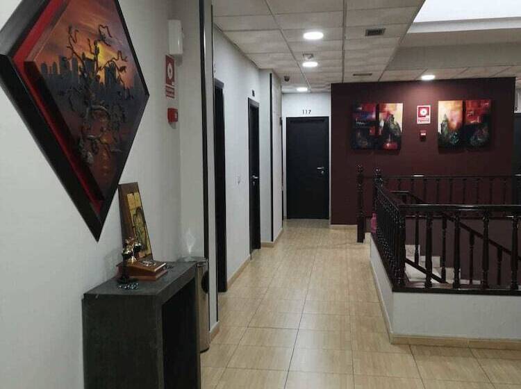 Hostal Asador Julian Brunete