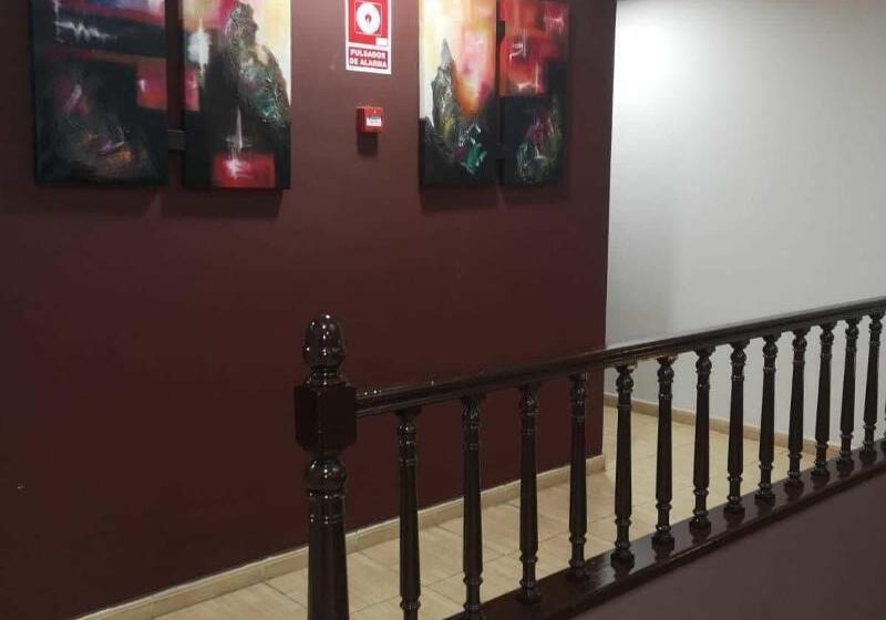 Hostal Asador Julian Brunete