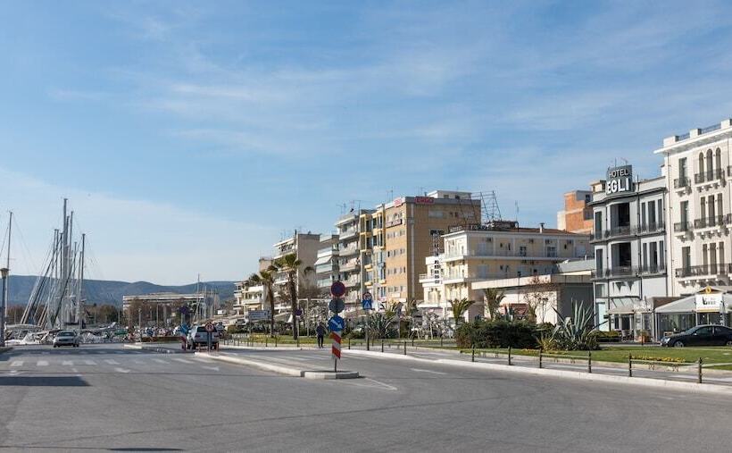 Aegli Hotel Volos