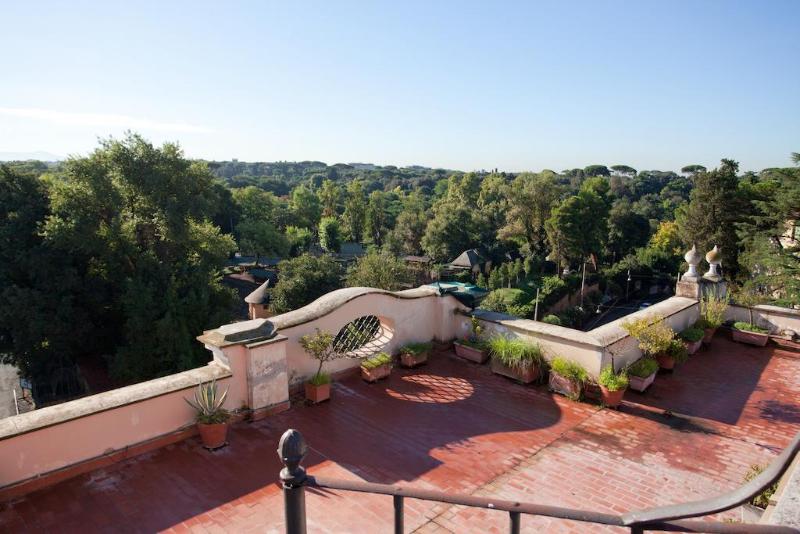 בית מלון כפרי Aldrovandi Residence City Suites