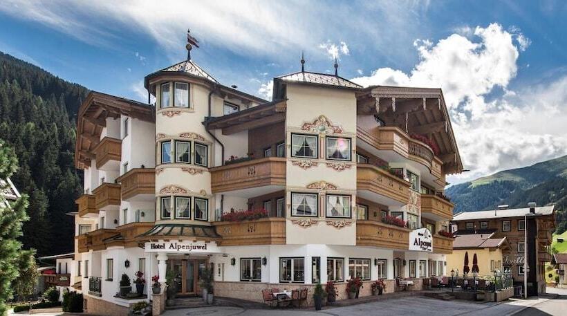Отель Alpenjuwel Jäger