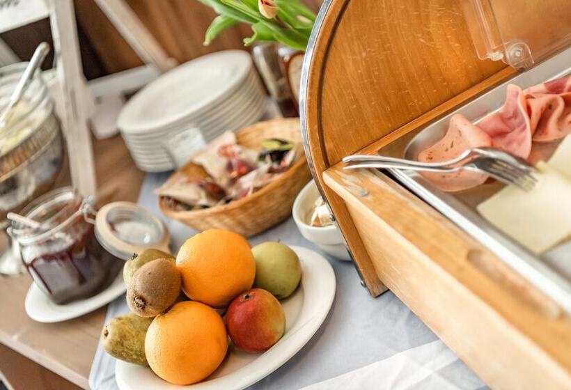 هتل Alpenparks Residence Bad Hofgastein   Gratis Thermeneintritt