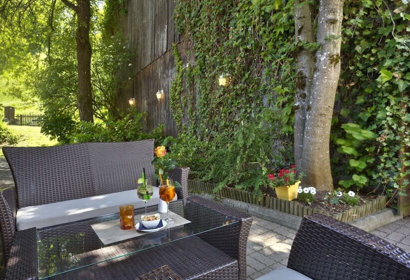 ホテル Alpenresidenz Adler