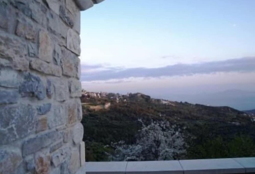 בית מלון כפרי Archontika Karamarlis