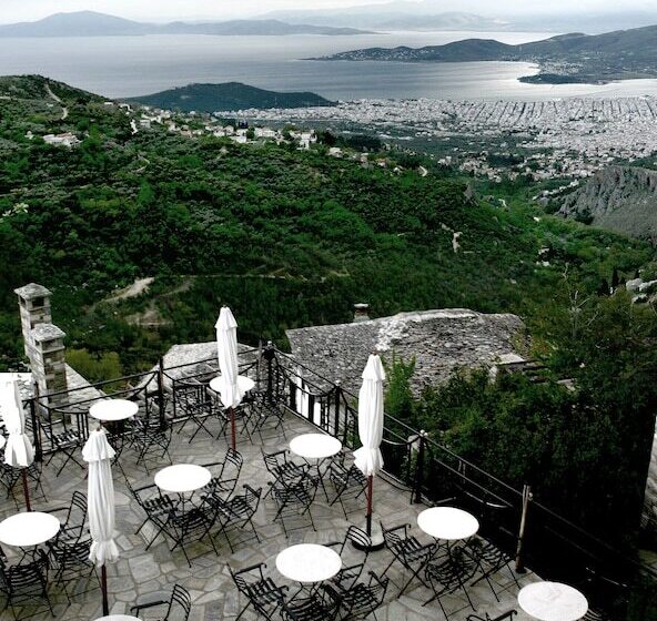 בית מלון כפרי Archontika Karamarlis