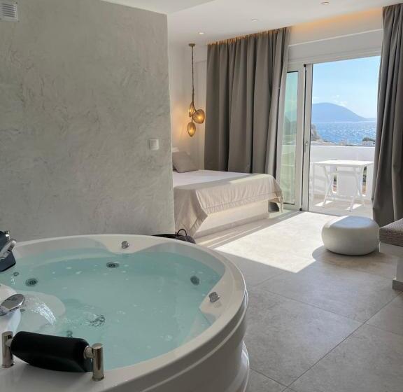 هتل Arkasa Palace