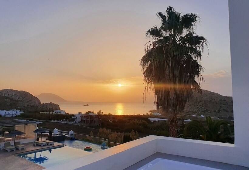 هتل Arkasa Palace